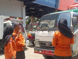 BPBD Makassar Bergerak Cepat  Dalam Penyaluran Air Bersih di Beberapa Wilayah