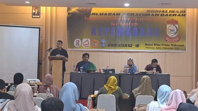 FOTO; munafri arifuddin (Appi) jadi narasumber dikegiatan sosialisasi perda kepemudaan yang di inisiasi oleh anggota DPRD makassar nurul hidayat .di hotel whiz prime jalan jendral sudirman .sabtu (11/11/2023)