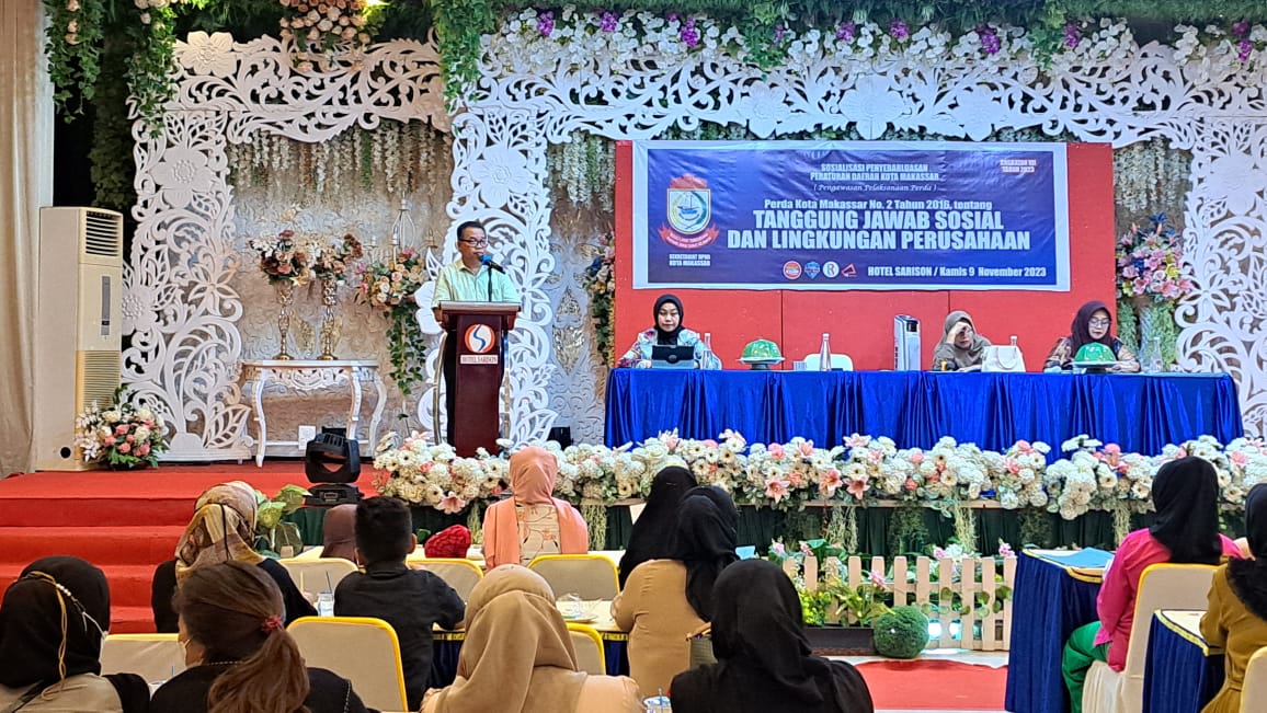 FOTO:H sangkala saddiko sosialisasi perda tanggung jawab sosial dilingkup perusahaan .hotel sarison.kamis (09/11/2023)