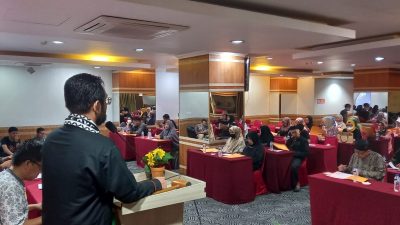 FOTO; ketua komisi D andi hadi ingatkan warga untuk jaga kesehatan dimusim penghujan.di Hotel LYNT makassar.Sabtu (25/11/2023)