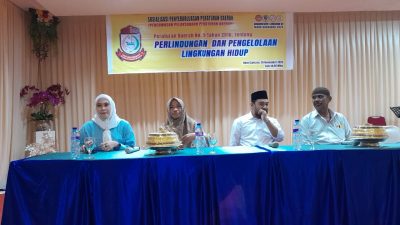FOTO:andi suharmika kebali mengelar sosialisasi perda lingkungan hidup.hotel sarison.minggu (26/11/2023)