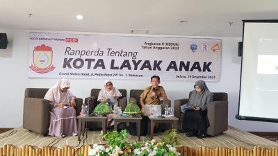 FOTO: Dewan Yeni Rahman gelar FGD ranperda kota layak anak .anggaran tahun 2023.dihotel Grand Maleo.Selasa (19/12/2023)
