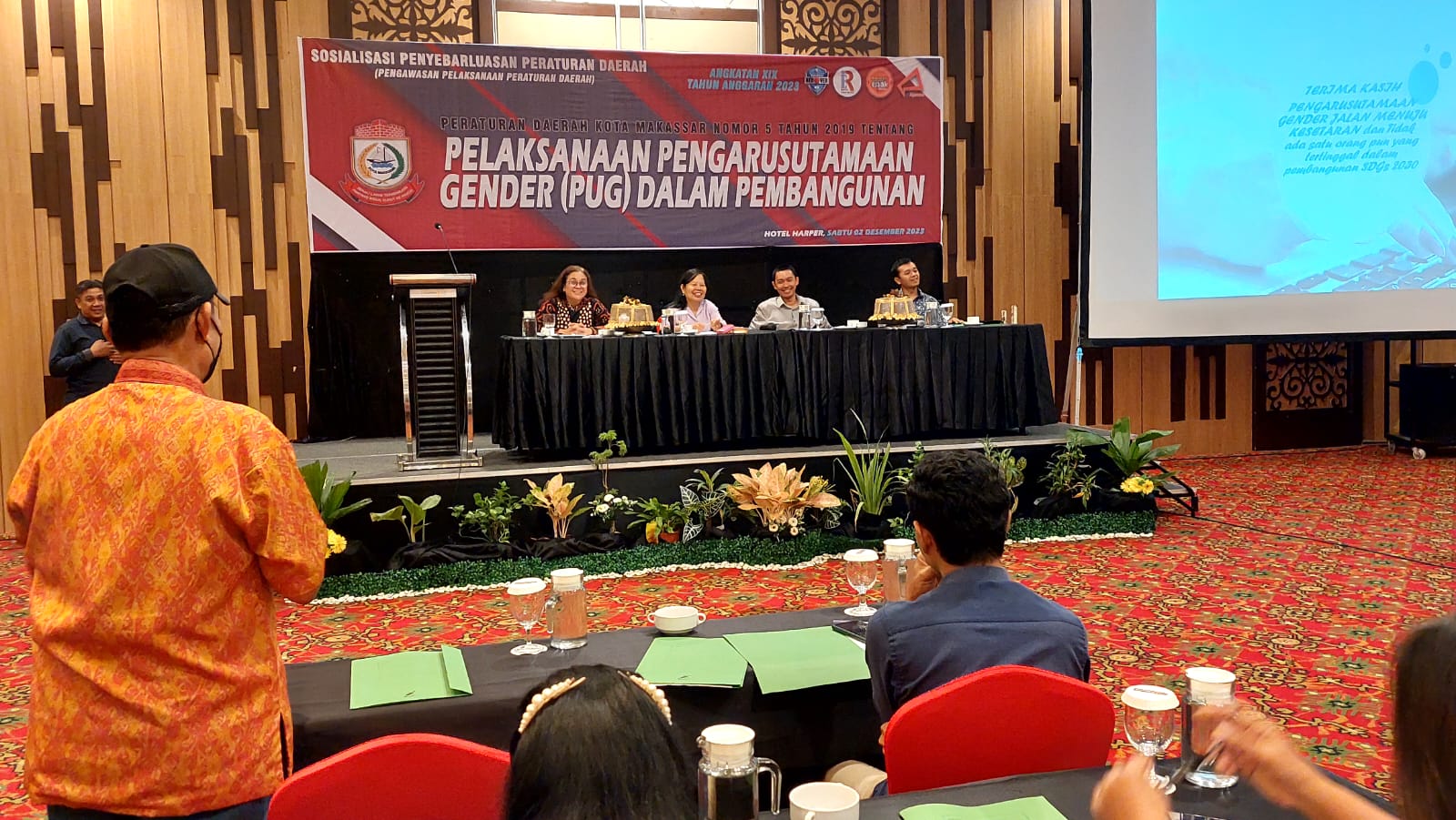 FOTO: politisi PDIP mengelar sosialisasi perda PUG .dihotel Harper.Sabtu (02/12/2023)