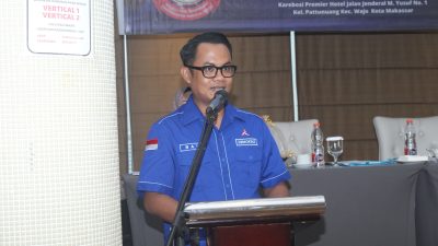 FOTO: H. Ray Suryadi Arsyad menjadi Narasumber .Di Hotel karebosi Premier .Rabu (06/12/2023)