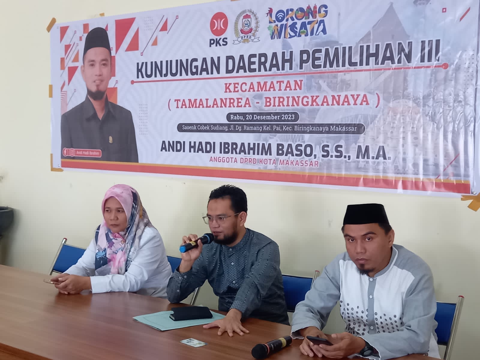 FOTO;ketua komisi D tinjau rumah ibadah masjid saat kunjungan daerah pemilihan .rabu (20/12/2023)