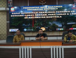 Camat Bontoala Bersama Sekertaris Camat,Ajak lurah Dan LPM Sukseskan Program Walikota Makassar