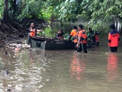 Jelang Penilaian Adipura,BPBD Makassar Turunkan 100 personil Bersihkan Kanal Abdesir