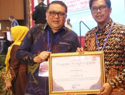 Realisasi Serapan Anggaran Tinggi BOKB, PJ Sekda Makassar Terima Penghargaan dari BKKBN