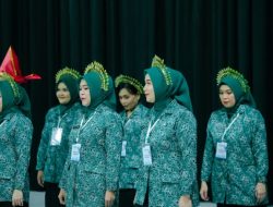 Tim Padus TP PKK Kota Makassar Pukau Dewan Juri pada HKG PKK ke- 52 di Solo