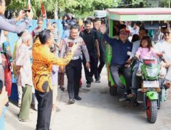 Danny Pomanto Sapa Warga Pulau Barrang Lompo