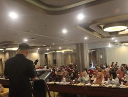 Gelar Sosper H.Al Hidayat Samsu Bahas Perda Penyelenggaraan Pendidikan di Hotel Mercure Makassar