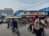 Ganggu Ketertiban ,Satpol PP Bongkar Lapak Liar (PK5) di Jalan Barukang