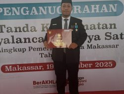 Muh Subair Rachman UPT SPF SMPN 11 Makassar Di Anugerahi Satyalancana Karya Setya