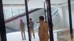 Wali Kota Makassar Geram, Pegawai Kedapatan Santai dan Merokok Saat Jam Kerja