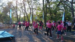 Senam Kreasi Kicau Mania Guncang Kafe Tepi Air Di Manggala