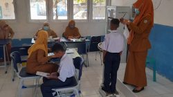 Libatkan Tim Nakes di sela MPLS Sekolah UPT SPF Smpn 15 Makassar