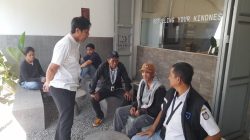Perumda Parkir Makassar Temukan jukir liar bertugas Cafe Donut & Bread di BTP