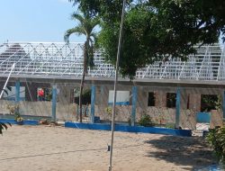 Konstruksi Baja Ringan Diduga Tak Sesuai Spek, Kerangka Atap SMPN 20 Mks Ambruk