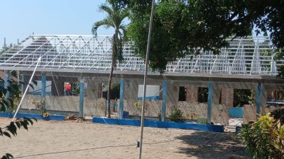 Konstruksi Baja Ringan Diduga Tak Sesuai Spek, Kerangka Atap SMPN 20 Mks Ambruk