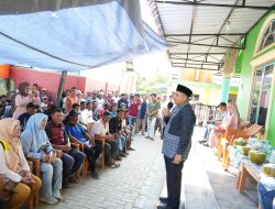 Sapa Warga Pulau Terluar, Munafri Serahkan Bantuan untuk 143 Nelayan di Lumu-lumu
