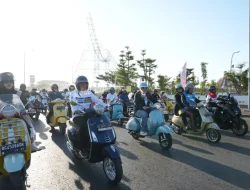 Kepala BKN dan Wali Kota Makassar Riding Vespa-Tanam Tebuya di CPI